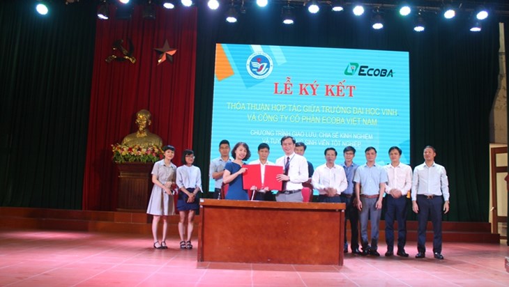  Trường Đại học Vinh và Công ty cổ phần Ecoba Việt Nam tổ chức Lễ ký kết Thỏa thuận hợp tác toàn diện