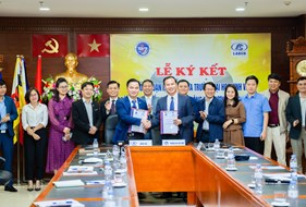  Trường Đại học Vinh và Công ty LABCO JSC ký kết thỏa thuận hợp tác nhằm cung cấp nguồn nhân lực chất lượng cao cho thị trường lao động quốc tế