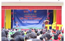 Trường Đại học Vinh phối hợp tổ chức chương trình “Điều ước cho em” cho học trò miền núi Hà Tĩnh