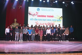  Kế hoạch tổ chức các hoạt động thăm hỏi, tặng quà cho học sinh, sinh viên  và đồng bào nghè o các tỉnh Nghệ An, Hà Tĩnh Tết Quý Mão 2023