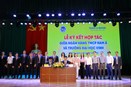  Trường Đại học Vinh và Ngân hàng Nam Á ký kết Biên bản ghi nhớ hợp tác, trao học bổng tài trợ cho sinh viên